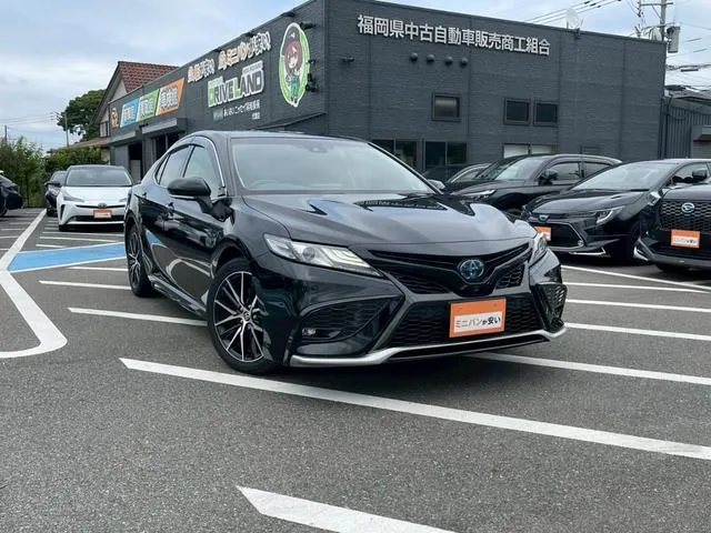 Toyota Camry Ws Leather Package  2021 Black - image 6