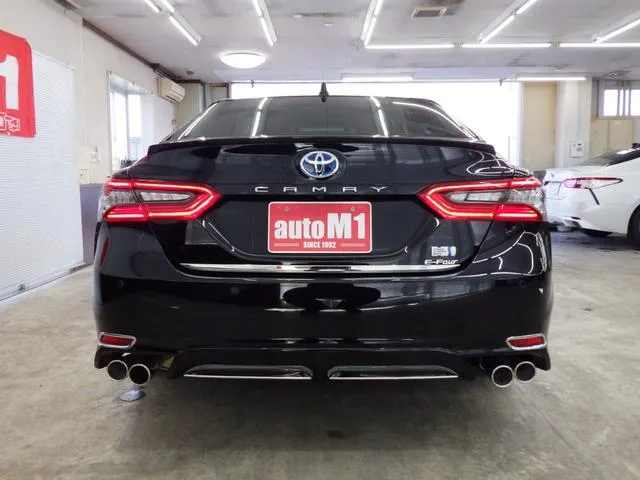 Toyota Camry WS Package  2021 Black - image 8