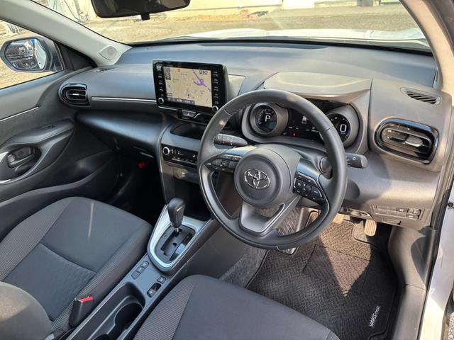 Toyota Yaris Cross G 2023 Pearl - image 3