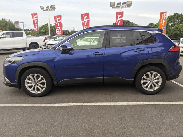Toyota Corolla Cross Hybrid S 2022 Blue - image 8