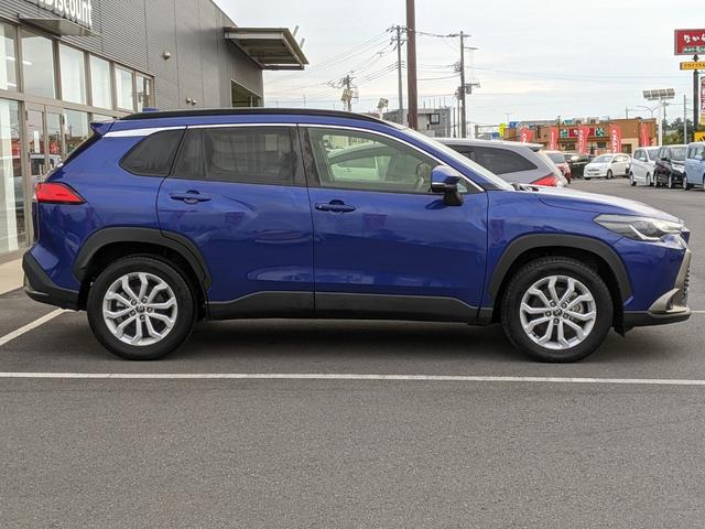 Toyota Corolla Cross Hybrid S 2022 Blue - image 13