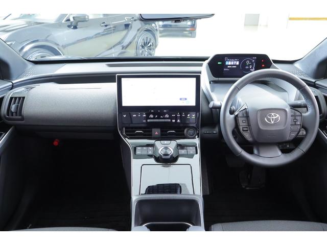 Toyota BZ4X G Gray 2023 - image 12