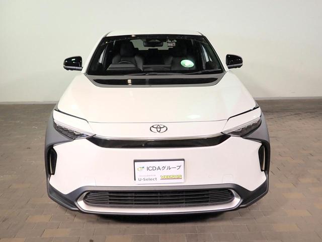 Toyota BZ4X Z Pearl White 2023 - image 1