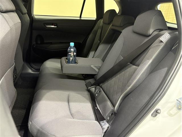 Toyota Corolla Cross Hybrid S 2022 Pearl M - image 3