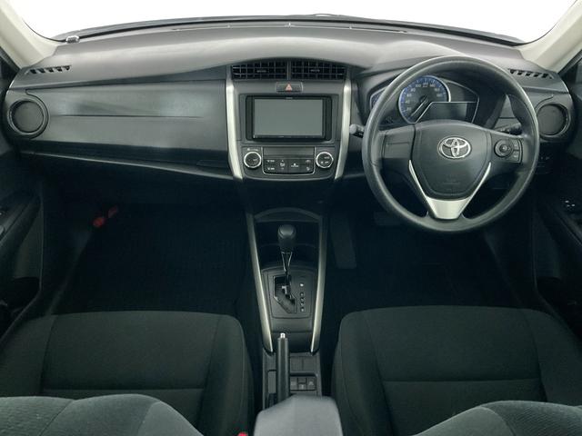 Toyota Fielder Hybrid Ex 2021 Silver Colour - image 4