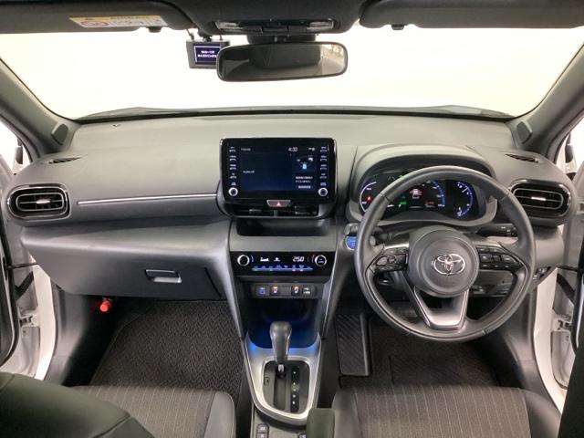Toyota Yaris Cross Z 2023 Pearl - image 3
