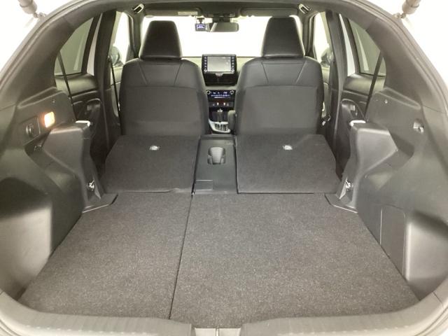 Toyota Yaris Cross Z 2023 Pearl - image 6