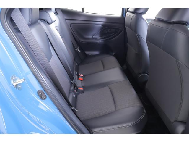 Toyota Yaris Cross Z 2023 Blue (Fully Loaded) - image 4
