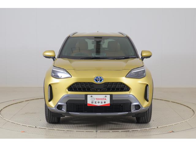 Toyota Yaris Cross Z 2023 Gold - image 1